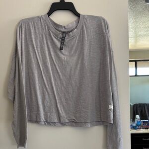 Vuori Light Gray Long Sleeve Relaxed Tee